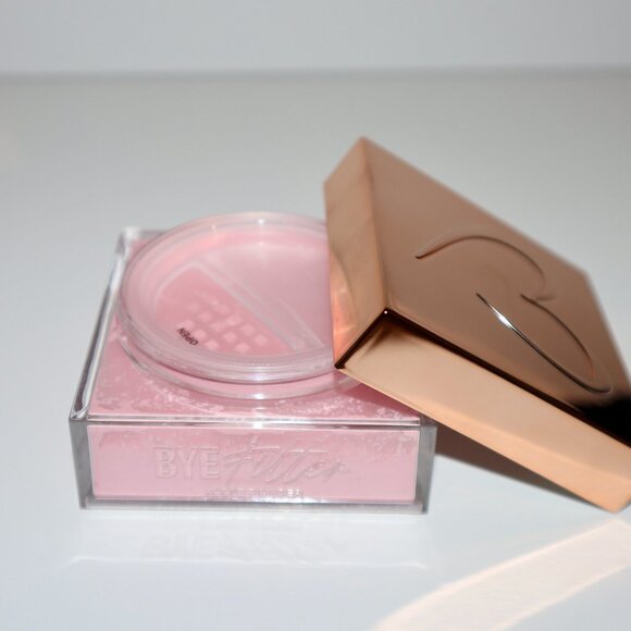 Beauty Creation PINK LOOSE SETTING POWDER - Picture 2 of 2
